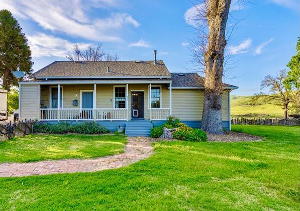 610 San Felipe Road, Gilroy CA: https://media.crmls.org/mediaz/3c273069-ad2a-43d9-af20-926a536241f6.jpg
