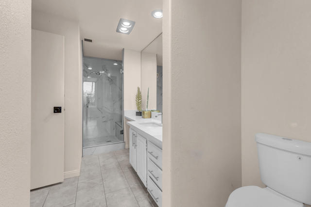 910 Island Drive #112, Rancho Mirage, CA 92270