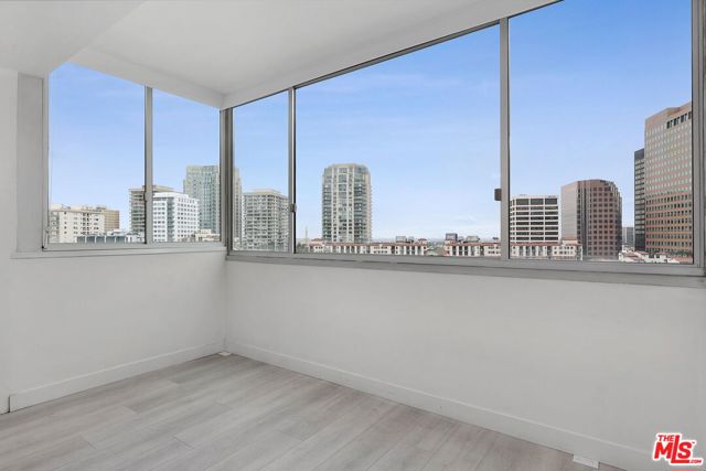 969 Hilgard Avenue, Los Angeles CA: https://media.crmls.org/mediaz/3c27e293-f495-406e-81fa-6b1cf9cd88e3.jpg