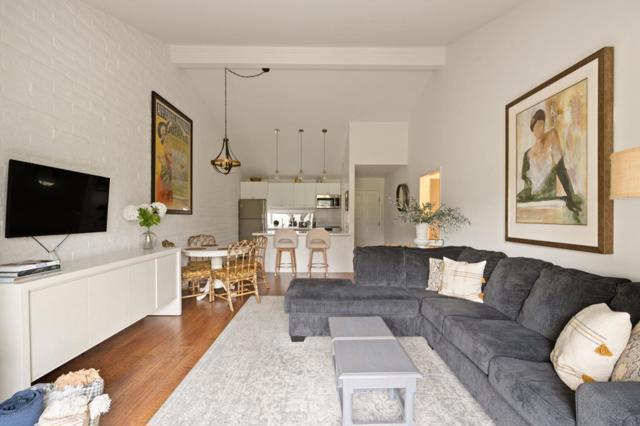 42 Fairways Drive, Napa CA: https://media.crmls.org/mediaz/3c289216-7af1-4b2c-974c-b5d24fd30d05.jpg