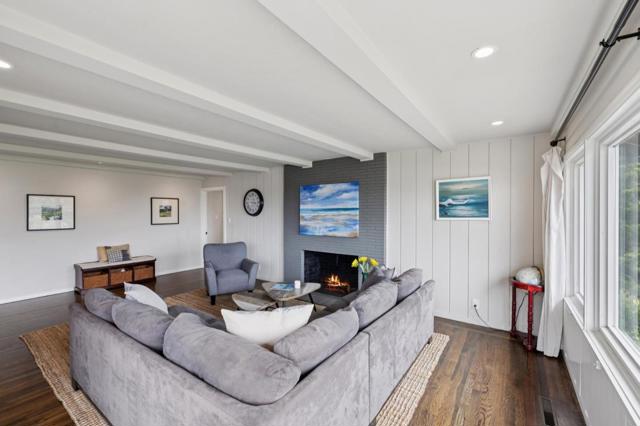 3279 N Cabrillo Highway, Half Moon Bay CA: https://media.crmls.org/mediaz/3c289daa-475a-4670-af8c-bae80ad4e347.jpg