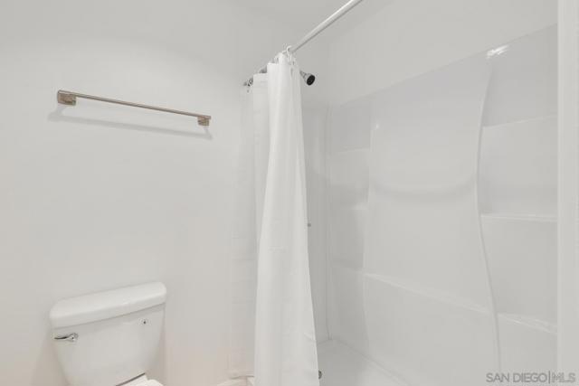 4185 Mount Alifan Pl, San Diego CA: https://media.crmls.org/mediaz/3c2bb115-342a-4647-9b82-eb5f75f1c7a3.jpg