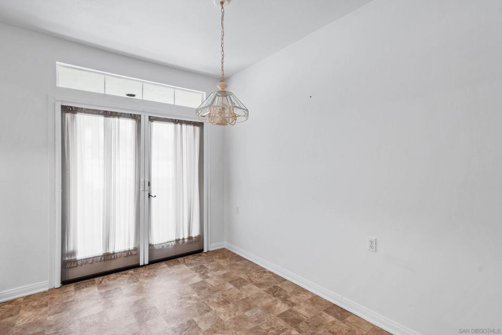MLS #250033597SD image #8