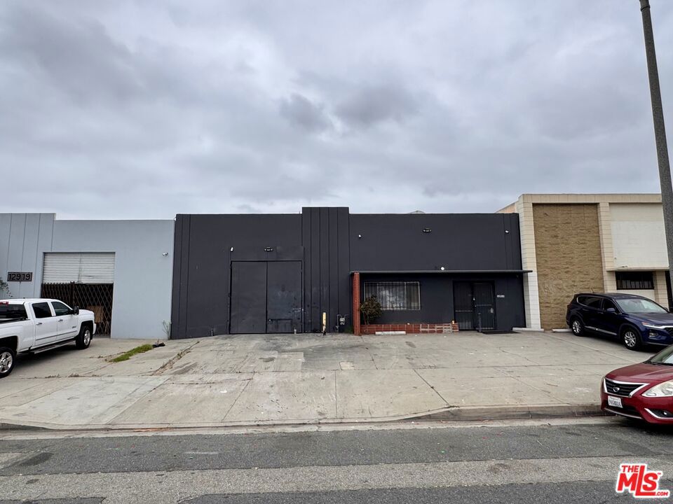 MLS #26856877 image #2