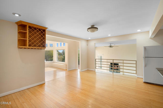 4917 Angeles Crest Highway, La Canada Flintridge CA: https://media.crmls.org/mediaz/3c2d2764-cf8a-4b9c-bfdf-95a741f06d33.jpg