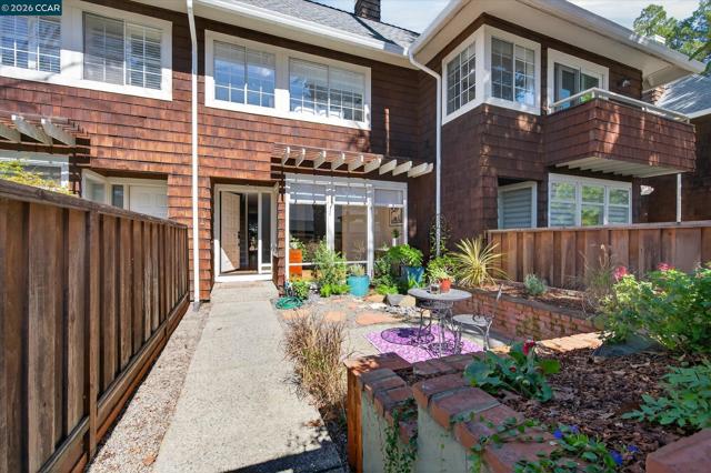 Image 1 of 30 For 1358 Walden Rd