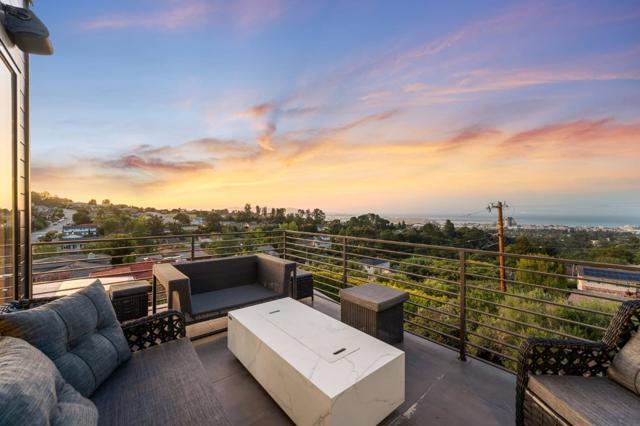 1548 Los Montes Drive, Burlingame CA: https://media.crmls.org/mediaz/3c2ea012-7cbe-4202-8938-e8c6259b2cd3.jpg