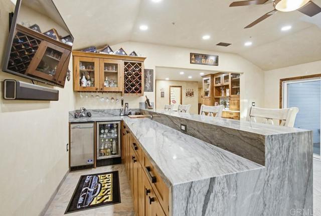 Detail Gallery Image 10 of 40 For 10118 Swanton Dr, Santee,  CA 92071 - 3 Beds | 2/1 Baths