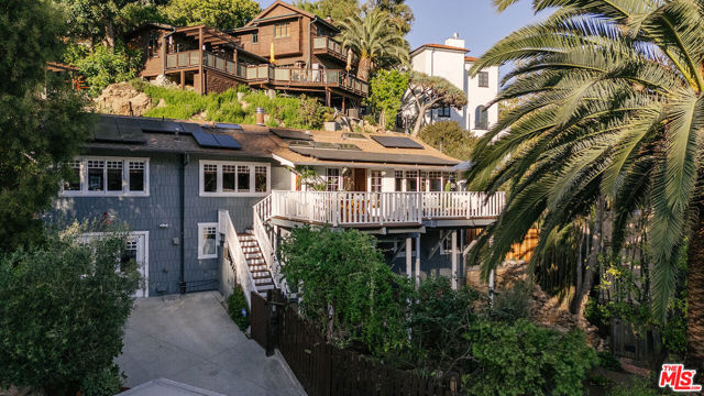 1954 Pinehurst Road, Los Angeles CA: https://media.crmls.org/mediaz/3c301a48-99b1-405d-a20a-2e28fe8e6105.jpg