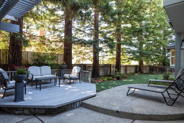 4 Woodleaf Avenue, Redwood City CA: https://media.crmls.org/mediaz/3c3053fa-df73-494d-92fd-08abe2d151b3.jpg