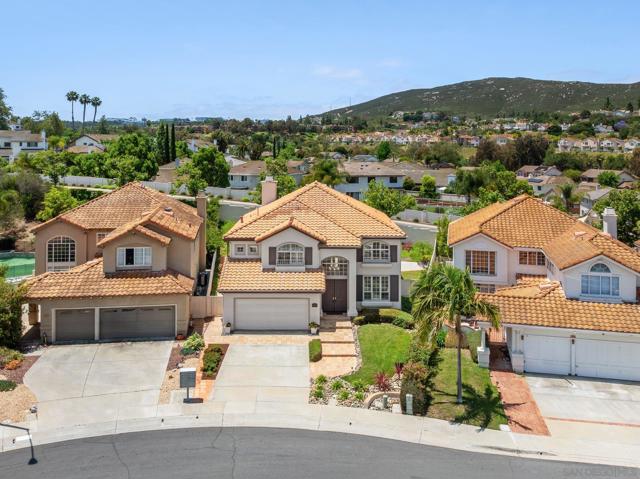 18027 Chieftain Ct, San Diego CA: https://media.crmls.org/mediaz/3c30924d-6488-4da6-8ab6-4c05fb54314a.jpg