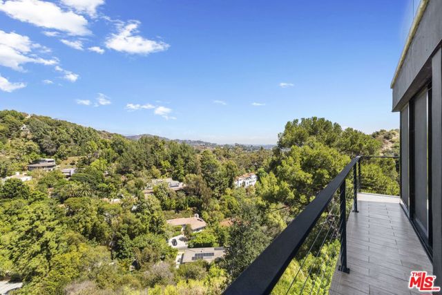 3 Bed Home for Sale in Los Angeles, California