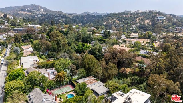 Drew Fenton | 656 N Bonhill Road Los Angeles CA | MLS: 7538623