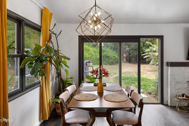 Detail Gallery Image 14 of 34 For 1445 Washburn Rd, Pasadena,  CA 91105 - 3 Beds | 2 Baths