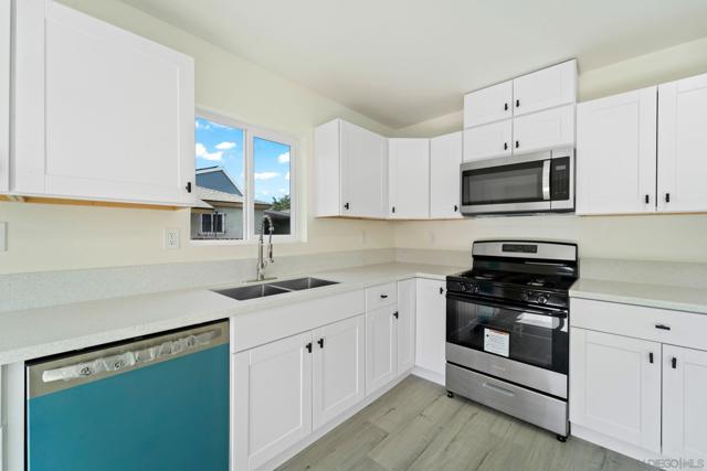 Image 7 of 63 For 1846 Klauber Avenue
