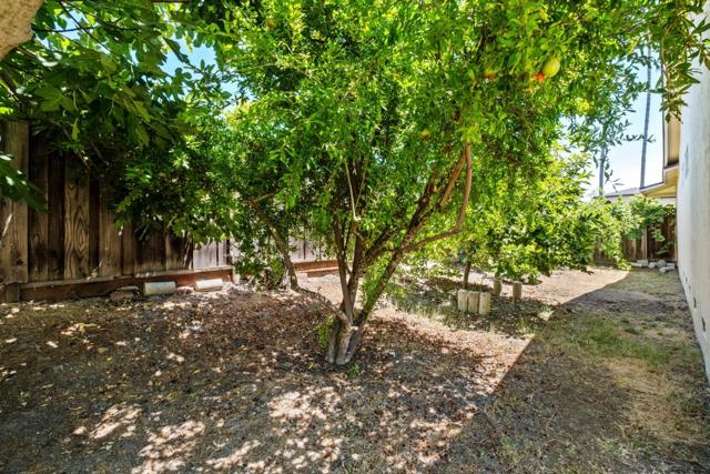 2713 Babe Ruth Drive, San Jose CA: https://media.crmls.org/mediaz/3c38661f-11fe-4bb6-89d9-87c4fce1c5e2.jpg