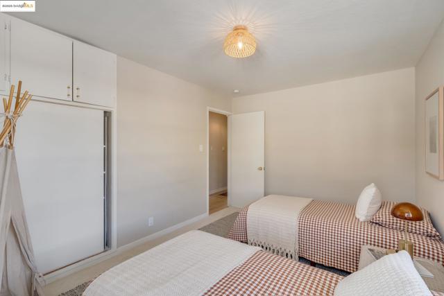 7249 Blake St., El Cerrito CA: https://media.crmls.org/mediaz/3c39826a-de5f-4879-9a00-33003ef8270a.jpg