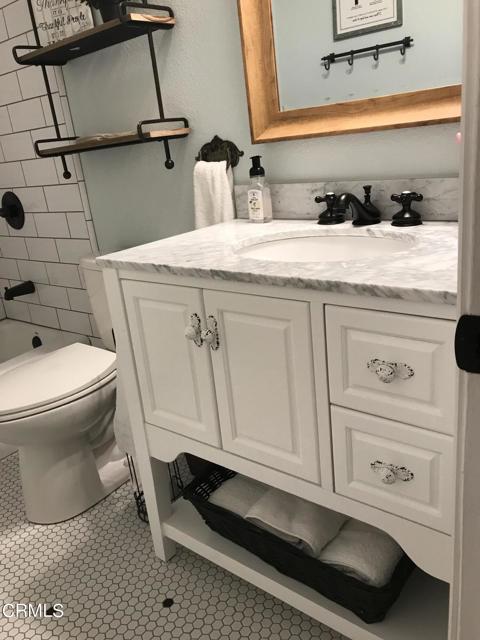 Detail Gallery Image 30 of 33 For 838 Margarita Calle Margarita, Thousand Oaks,  CA 91360 - 4 Beds | 2/1 Baths