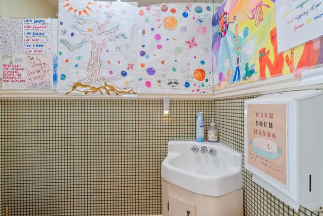 603 Mission Street, Santa Cruz CA: https://media.crmls.org/mediaz/3c39b10b-0be3-4ac9-9f57-d61fe53d79fd.jpg