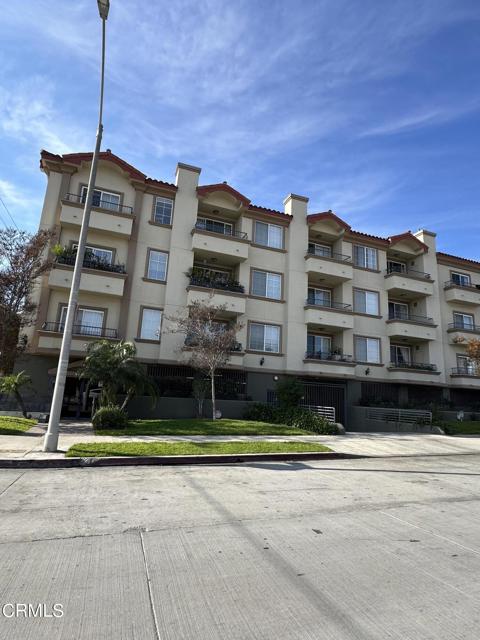 Detail Gallery Image 1 of 1 For 601 N Serrano Ave #103,  Los Angeles,  CA 90004 - 2 Beds | 2 Baths