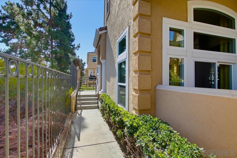 7130 Calabria Ct - photo 8