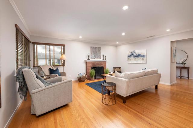 1903 Madison Avenue, Redwood City CA: https://media.crmls.org/mediaz/3c3c8243-3f28-41b5-8638-c4d251028bd7.jpg