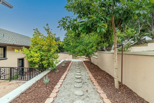 6020 Sherry Lee Lane, Salinas CA: https://media.crmls.org/mediaz/3c3d5b66-ae28-421e-bf07-8e2a5bf69dc7.jpg