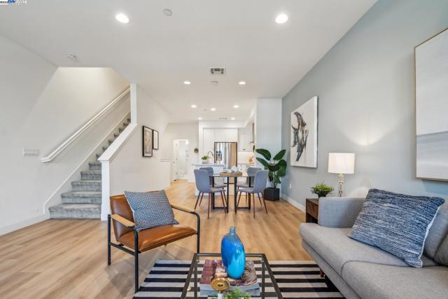 Image 18 of 44 For 2110 Clement Ave