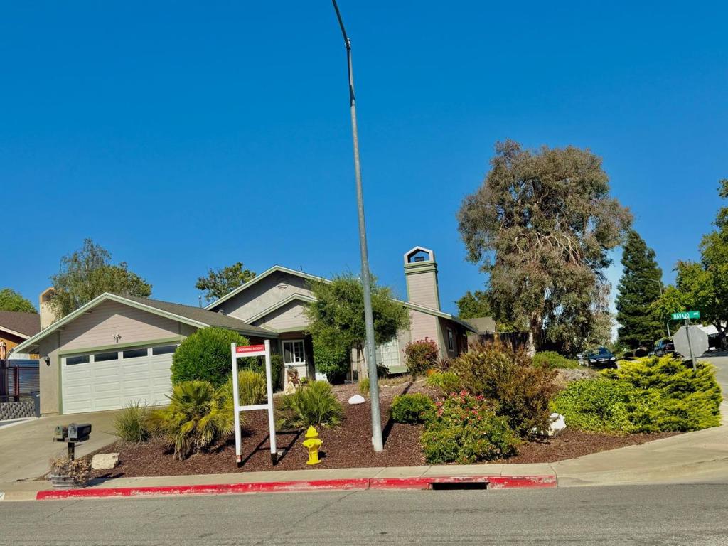 506 Navajo Avenue