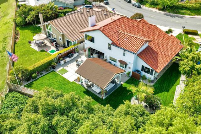 1109 Countrywood Ln, Vista CA: https://media.crmls.org/mediaz/3c3fcddd-d466-43b2-b0a5-a8b2c548cbd0.jpg