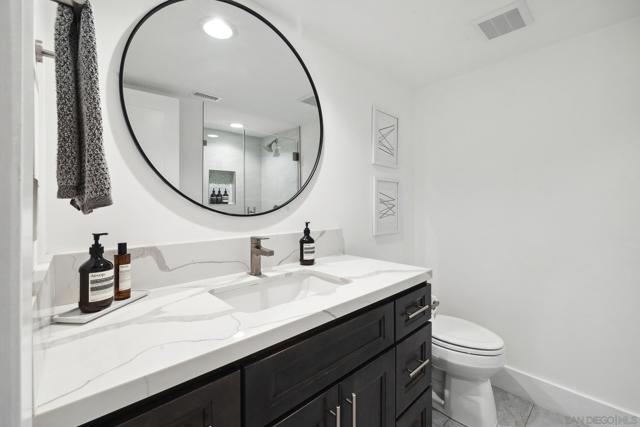 28145 Shady Meadow Ln, Yorba Linda CA: https://media.crmls.org/mediaz/3c3fd495-13bb-4a4f-ad74-38d016adac9b.jpg