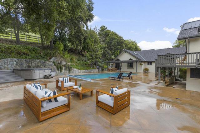 14205 Shannon Road, Los Gatos CA: https://media.crmls.org/mediaz/3c4044aa-5ffc-4d84-8a29-0f616b3c6819.jpg