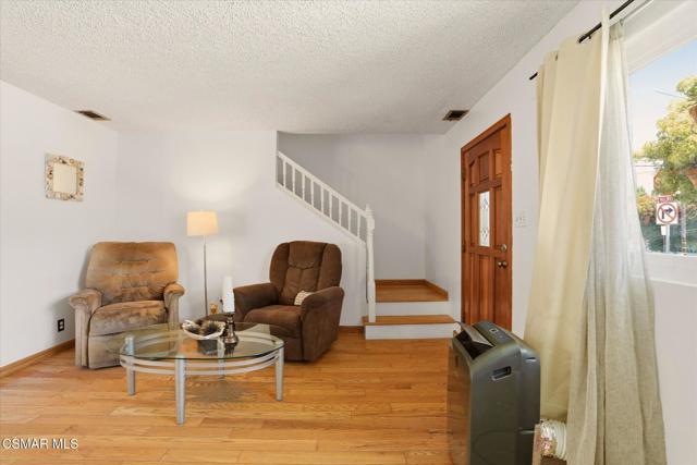 06-HM-2423-Huntington-Ln-Interior 06-HM-2423-Huntington-Ln-Interior