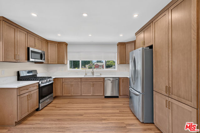 4170 Madison Avenue, 4170 1/2 photo 21