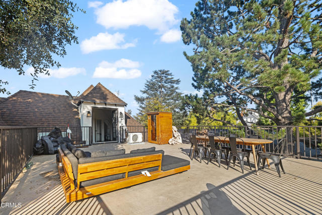 263 San Miguel Road, Pasadena CA: https://media.crmls.org/mediaz/3c410bbe-5685-4081-8f5c-ebcca1ad71a2.jpg