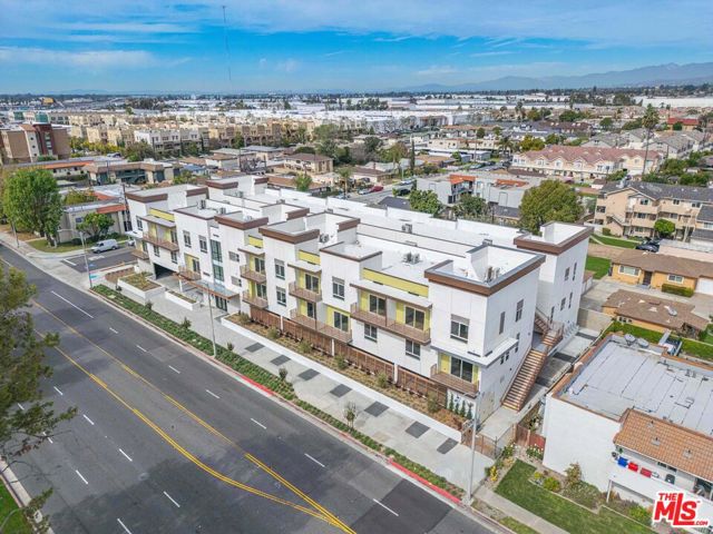 7411 Artesia Boulevard, Buena Park CA: https://media.crmls.org/mediaz/3c42489f-8e1e-4e26-b9f0-123c3add3ee4.jpg