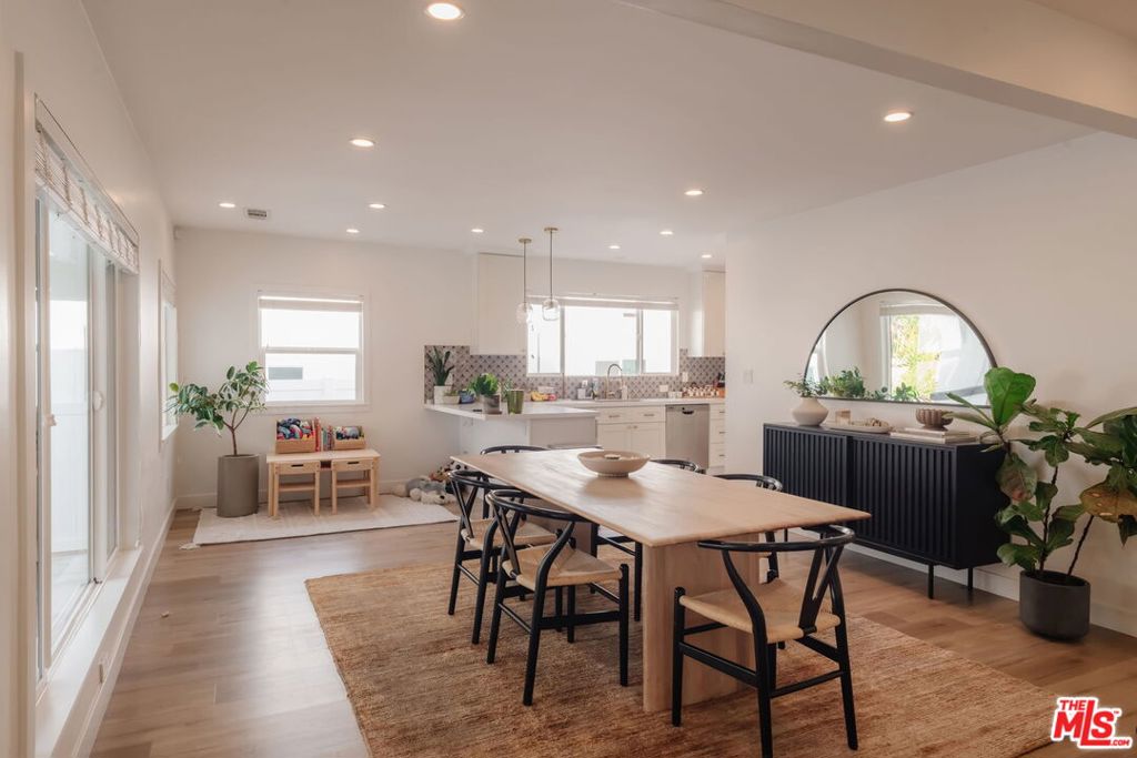 3C4291C2 0757 45F5 916E 416E9D3B216D 2422 W 77Th Street, Inglewood, Ca 90305 &Lt;Span Style='BackgroundColor:transparent;Padding:0Px;'&Gt; &Lt;Small&Gt; &Lt;I&Gt; &Lt;/I&Gt; &Lt;/Small&Gt;&Lt;/Span&Gt;