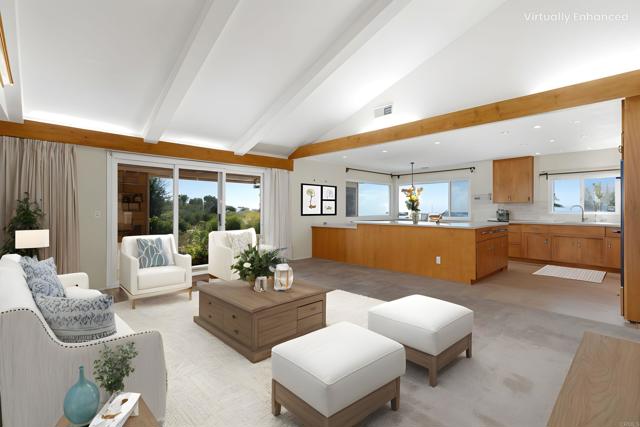 Detail Gallery Image 12 of 52 For 2382 Mirador, Vista,  CA 92084 - 3 Beds | 2/1 Baths