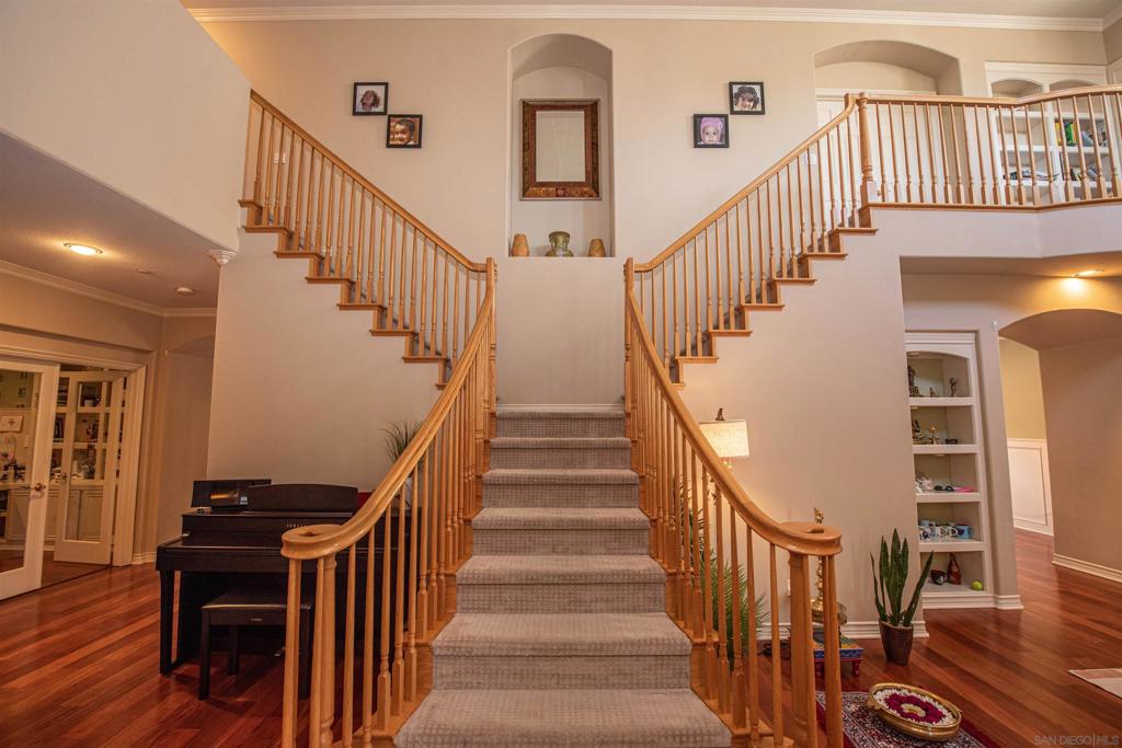 9774 Fox Valley Ct - photo 3