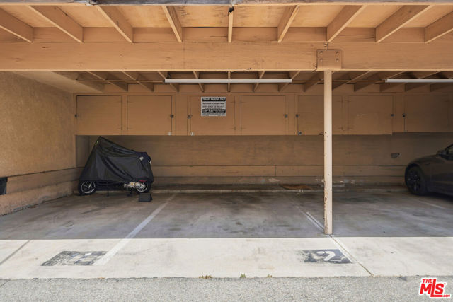 2 Bed Home for Sale in Los Angeles, California