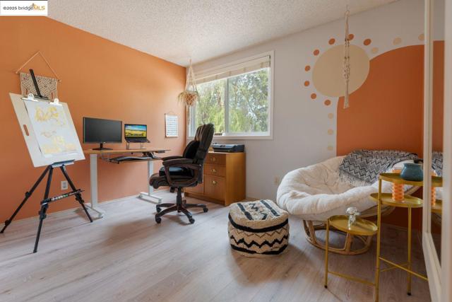3055 TREAT BLVD, Concord CA: https://media.crmls.org/mediaz/3c4358e6-7111-4573-9de3-3a9646522193.jpg