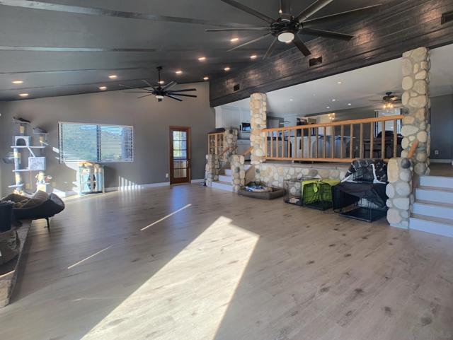27332 Cool Water Ranch RD, Valley Center CA: https://media.crmls.org/mediaz/3c43cd6a-8f9b-4f9f-8f89-31296cbac5a8.jpg
