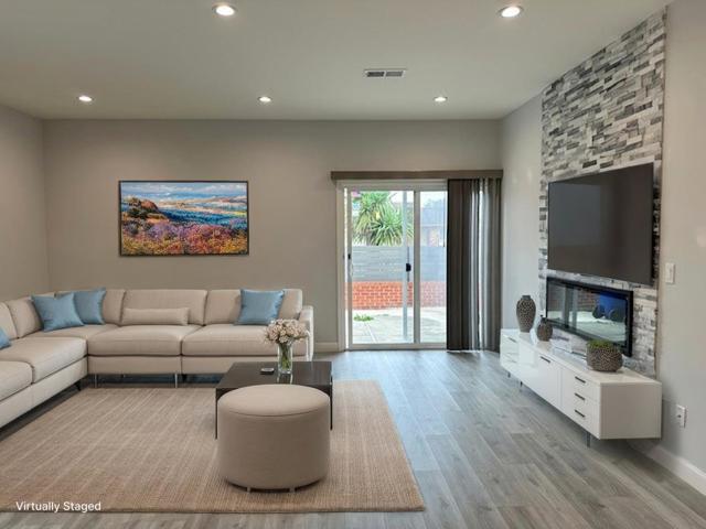 2865 Shannon Drive, South San Francisco CA: https://media.crmls.org/mediaz/3c44064a-aed8-4ece-b0d1-92bfadbc896c.jpg