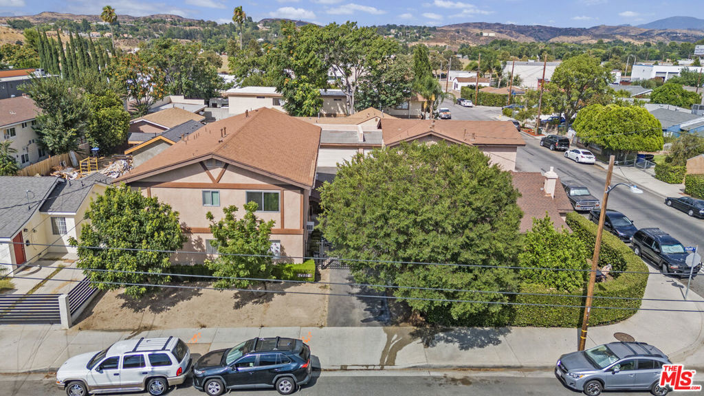 MLS #26866915 image #3