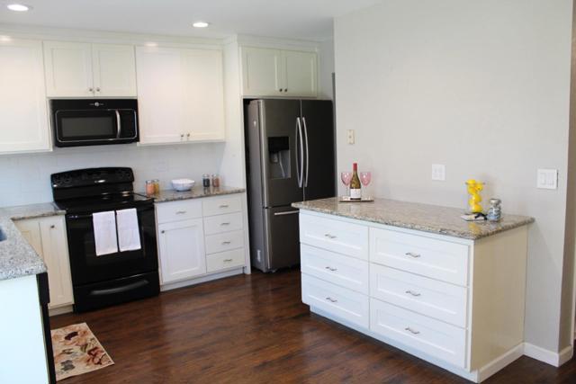 1025 Fillippelli Drive, Gilroy CA: https://media.crmls.org/mediaz/3c46be14-ce23-46ce-ae89-0cea74d824c6.jpg