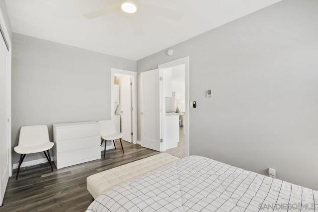 3980 Crown Point Drive, San Diego CA: https://media.crmls.org/mediaz/3c470f96-9e9f-4dc1-b983-f8230f6cffbb.jpg