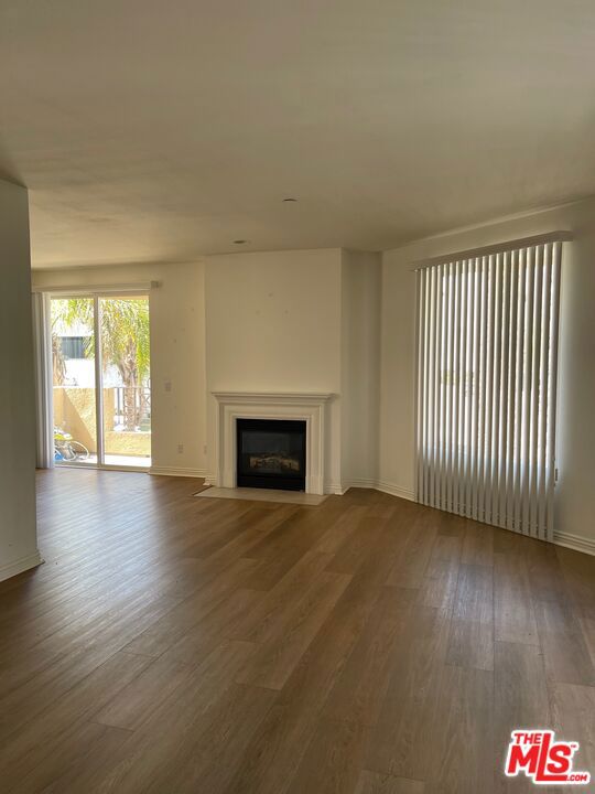 Image 3 for 4100 Wilshire Blvd #207, Los Angeles, CA 90010