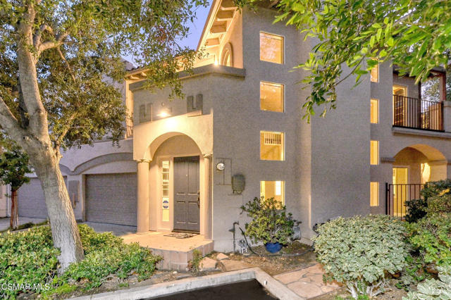 1044 Larry Court, Newbury Park CA: https://media.crmls.org/mediaz/3c480fe4-7562-418a-9ea9-6b4178a23ada.jpg