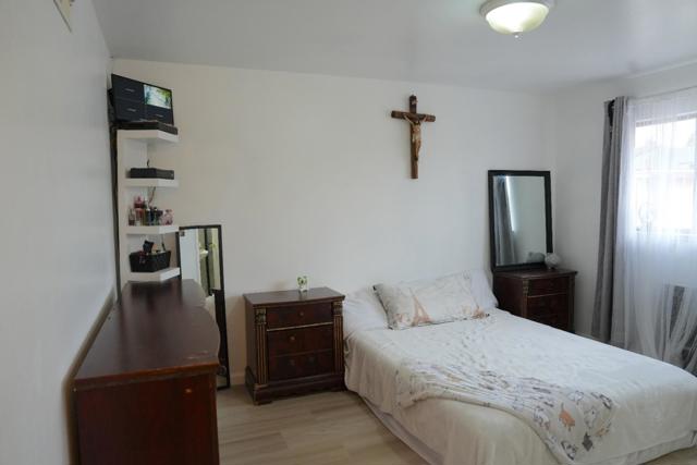 26280 Adrian Avenue, Hayward CA: https://media.crmls.org/mediaz/3c488369-7765-4ccf-9de1-8ea40afc7e35.jpg