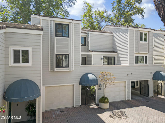 1206 S Westlake Boulevard, Westlake Village CA: https://media.crmls.org/mediaz/3c48a0a3-96c5-4d7e-8ee8-133b1c4f2067.jpg